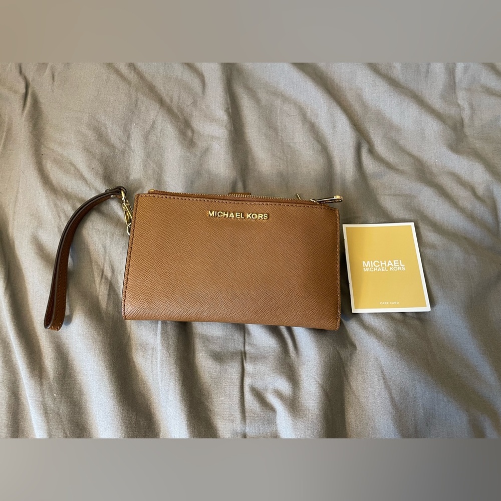 Michael Kors Jet Set Double Zip Wristlet/Wallet